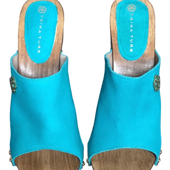 TRINA TURK Turquoise Suede Lucite Block Heel Wood Platform Mule Sandal 8.5 - Picture 3 of 10